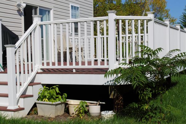 Deck Railings Placement